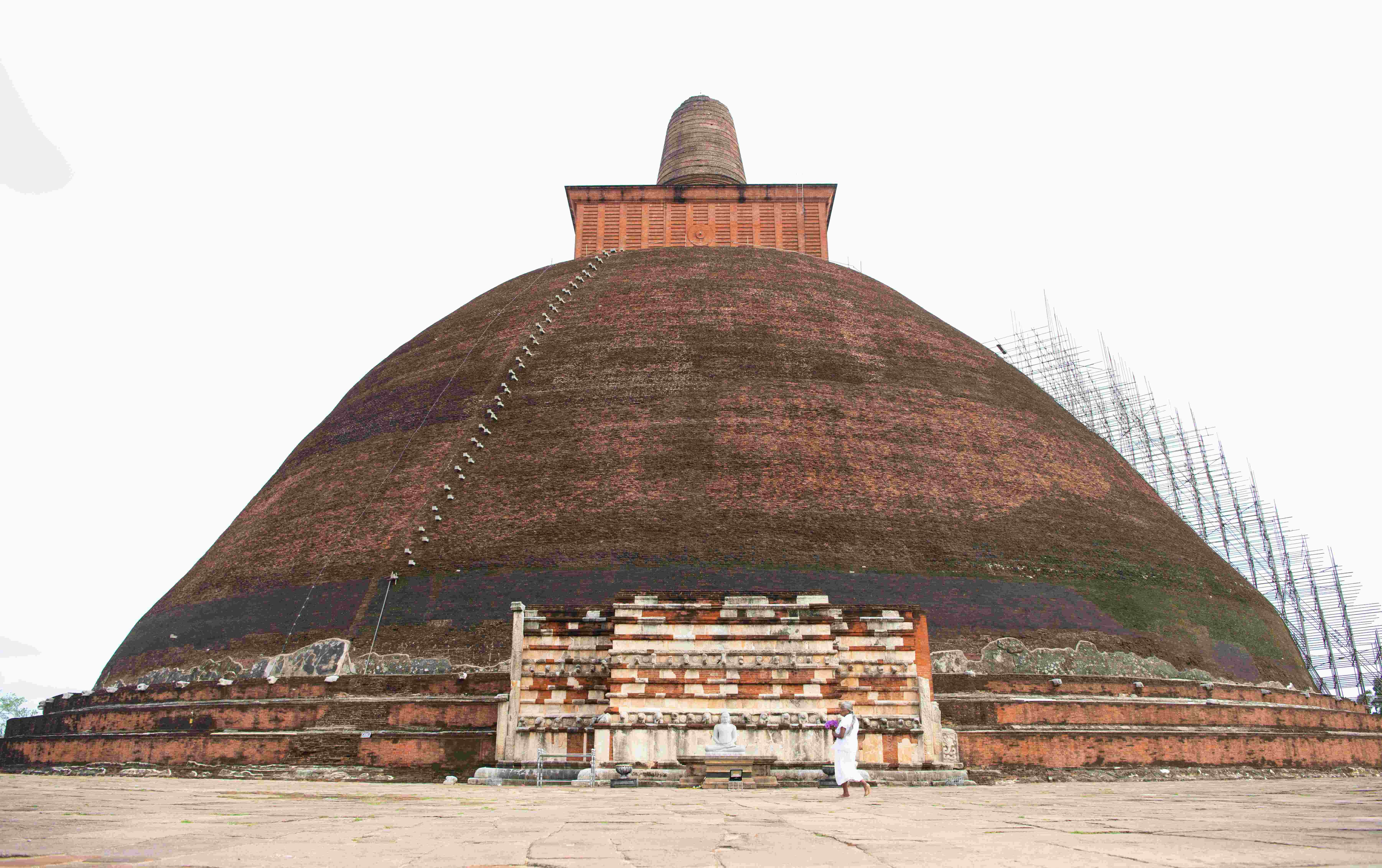 http://travelynex.com/wp-content/uploads/2026/06/abhayagiriya.jpg
